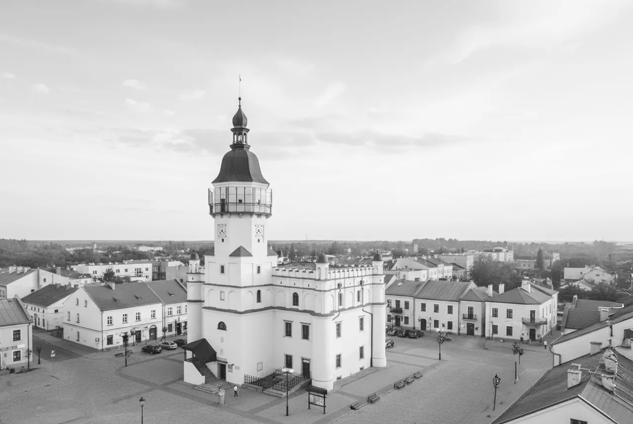 notariusz szydłowiec kontakt